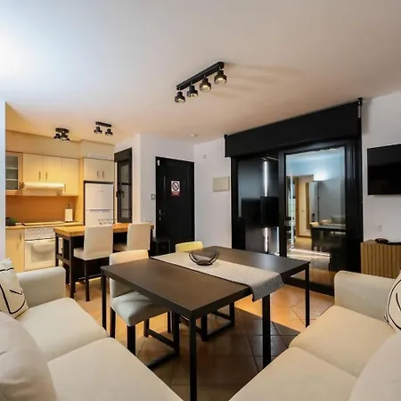 בית נופש Holaola Highclass Townhouse