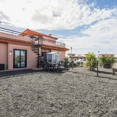 בית נופש Holaola Highclass Townhouse