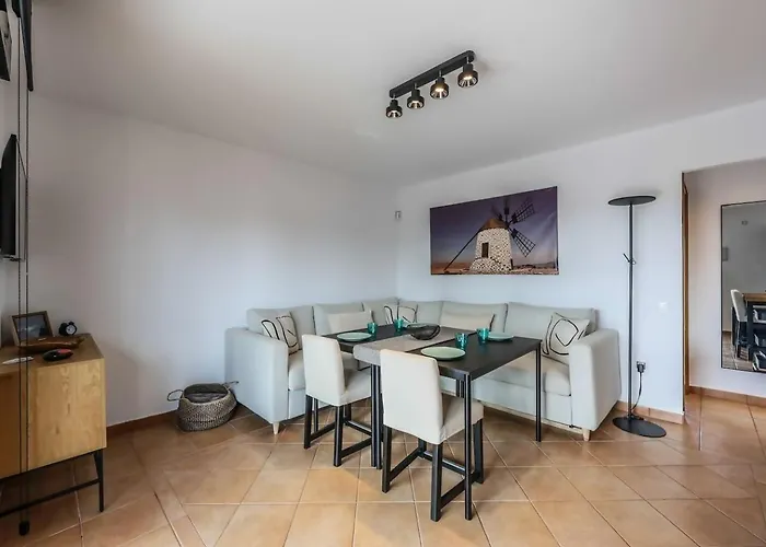 Holaola Highclass Townhouse Hébergement de vacances