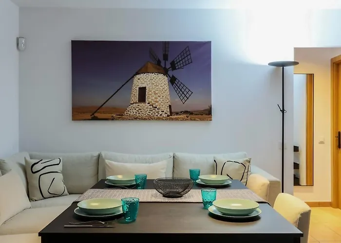 Holaola Highclass Townhouse *