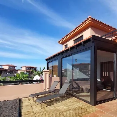 Holaola Highclass Townhouse