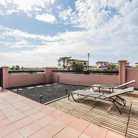 Holaola Highclass Townhouse Ferienhaus *